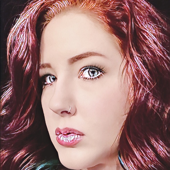 Meet your Posher, Erin - Picture 1 of 1